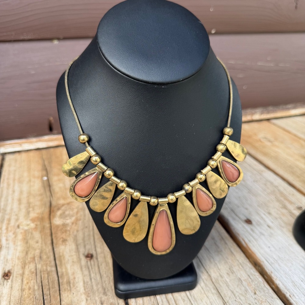 Statement Bib Necklace Women Gold Tone Terracotta Pink Teardrop Boho Hammered